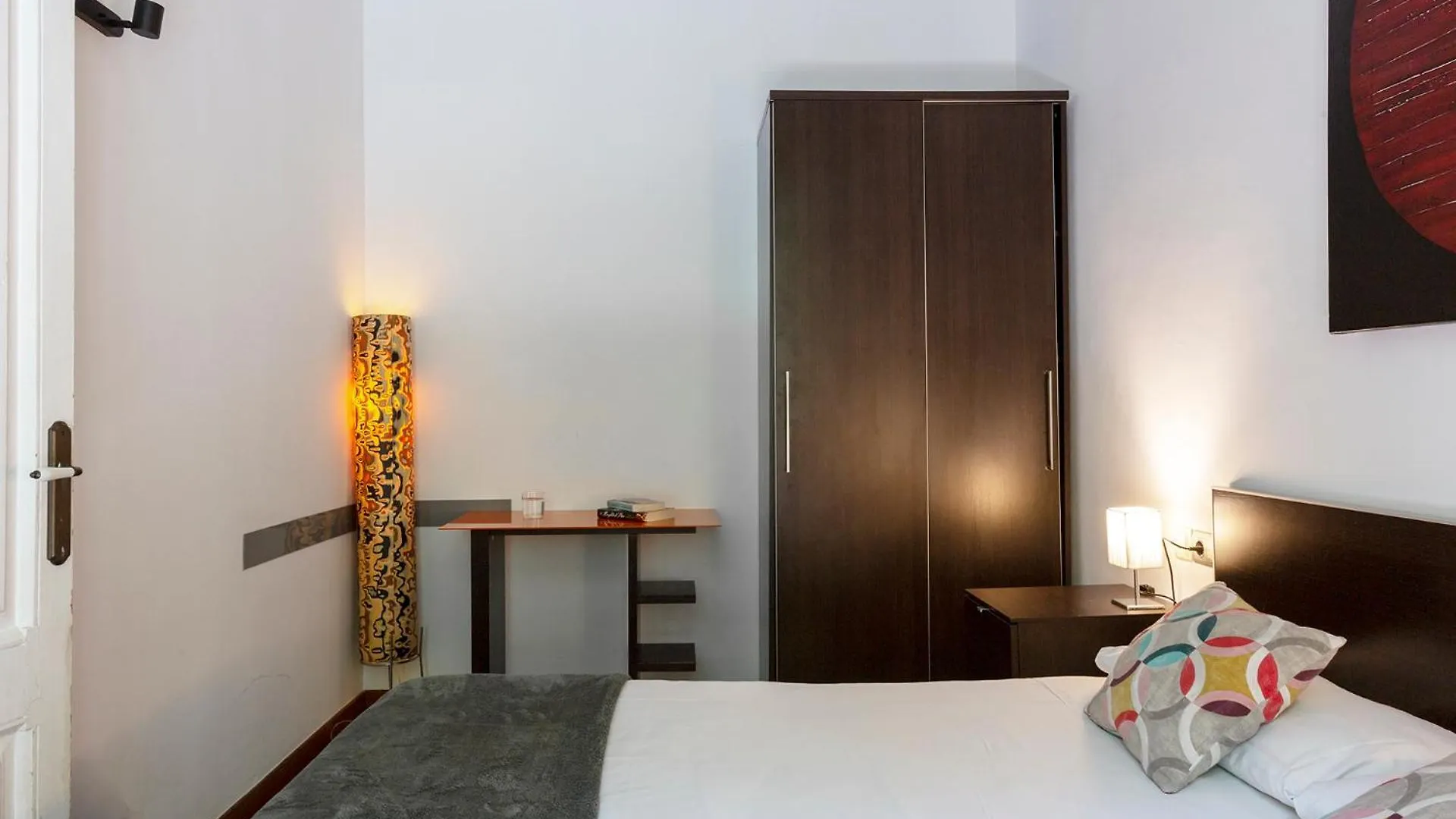 Ab Casanova Apartment Barcellona